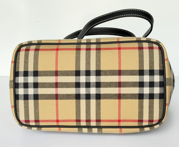 Burberry Small Zip Closure Tote Bag Archive Beige IP Check 8112056