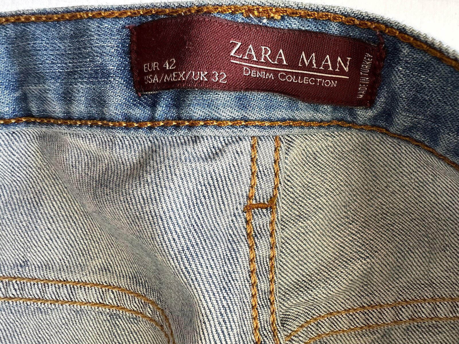ZARA Men's Light Blue Modern Denim Jeans Size 32 US (34" measured)