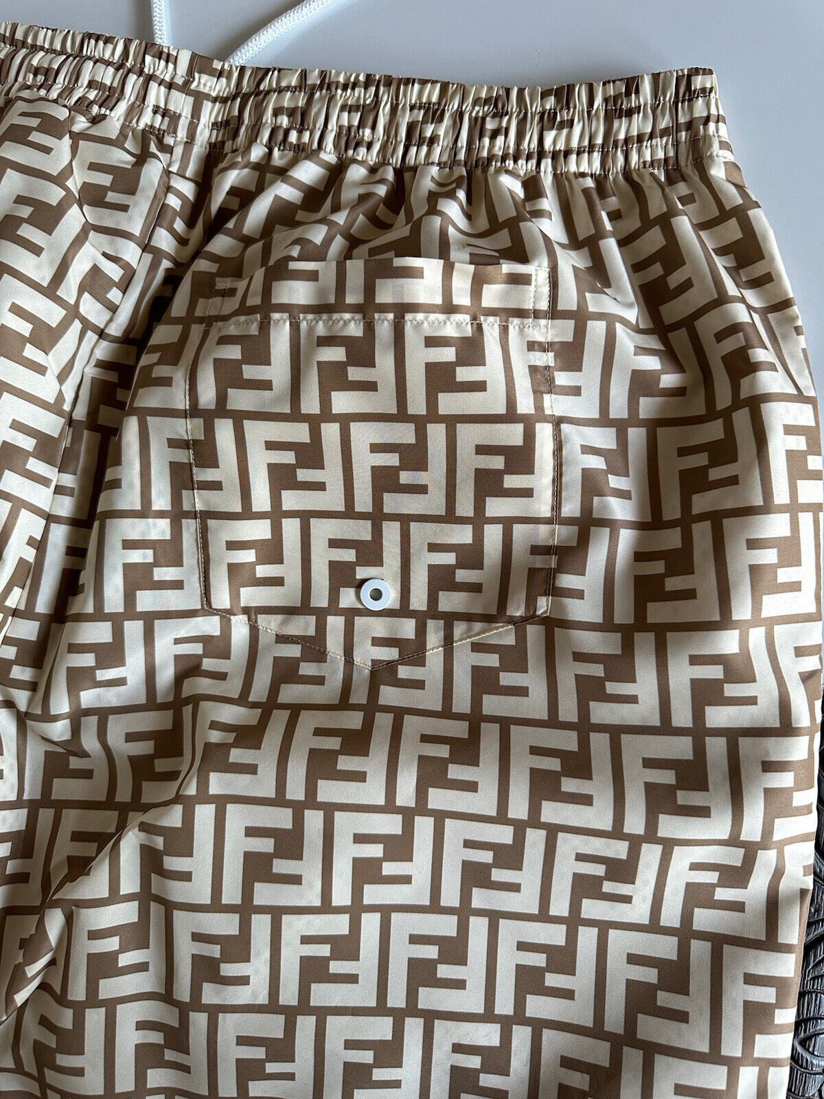 NWT $980 Fendi FF Casual Pants Brown Polyester Size 36 US (52 Euro) FAB527 Italy