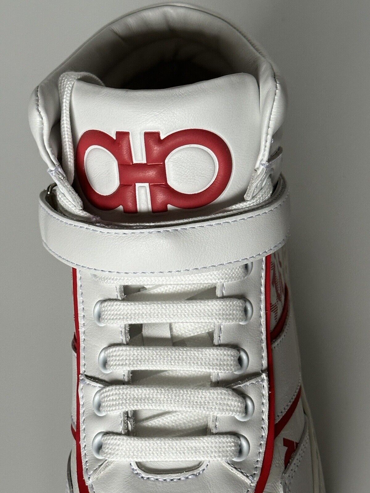 NIB Salvatore Ferragamo High Top Sneakers White Size 10 US 0756261 Made in Italy
