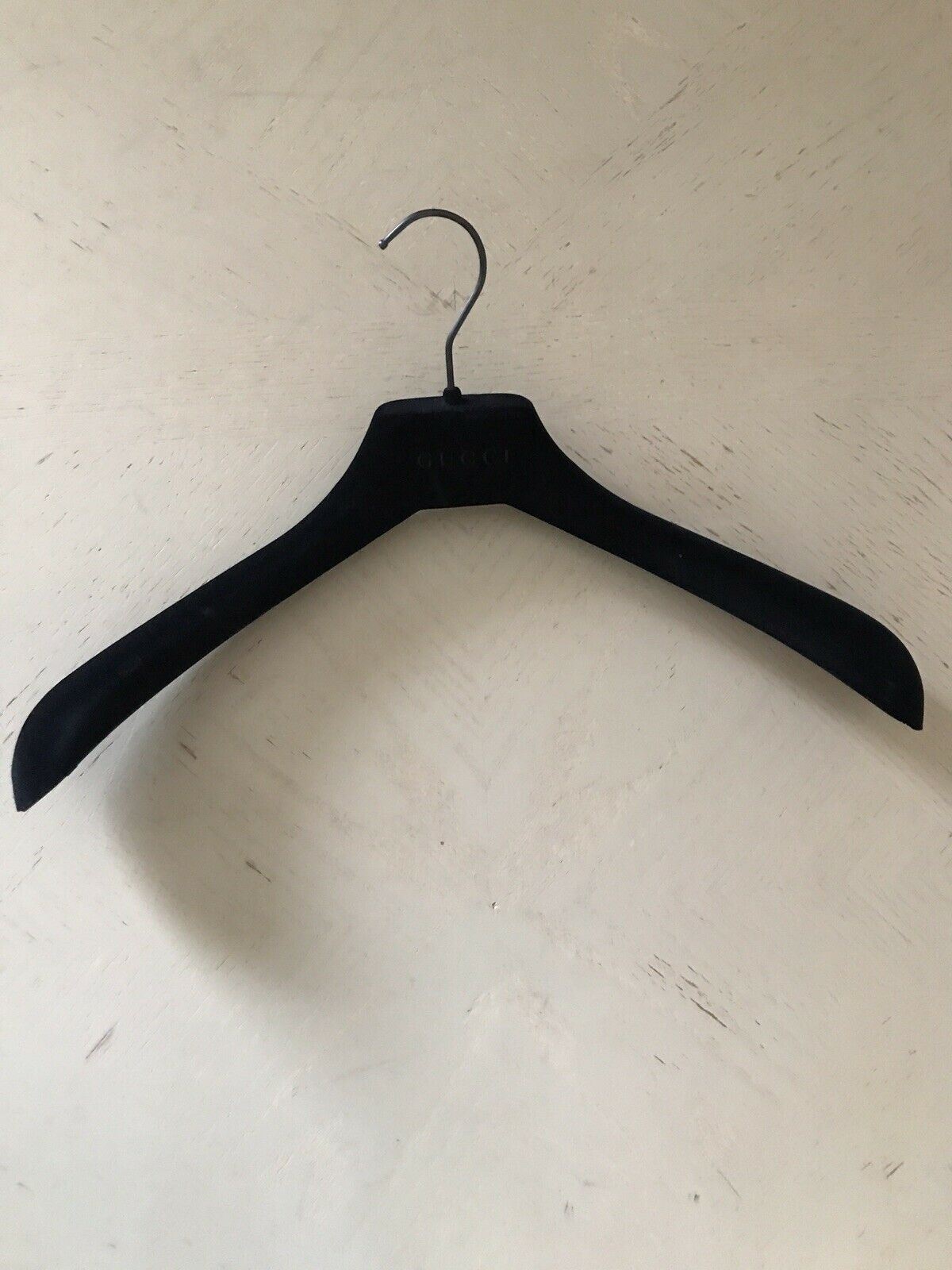 New Gucci Non-slip Black Velvet cloth Hanger