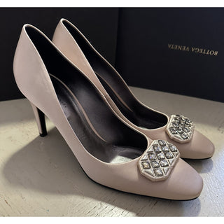 NIB $990 Bottega Veneta Women’s Shoes Crepe Satin Lisse Light Brown US 9(39 EU)