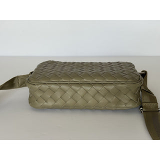 Bottega Veneta Intrecciato Leather Crossbody Bag Taupe 710048 Italy NWT $2500