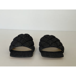 Bottega Veneta Indigo Denim Flat Sandals 8 US (38 Euro) 708906 Italy NWT $890
