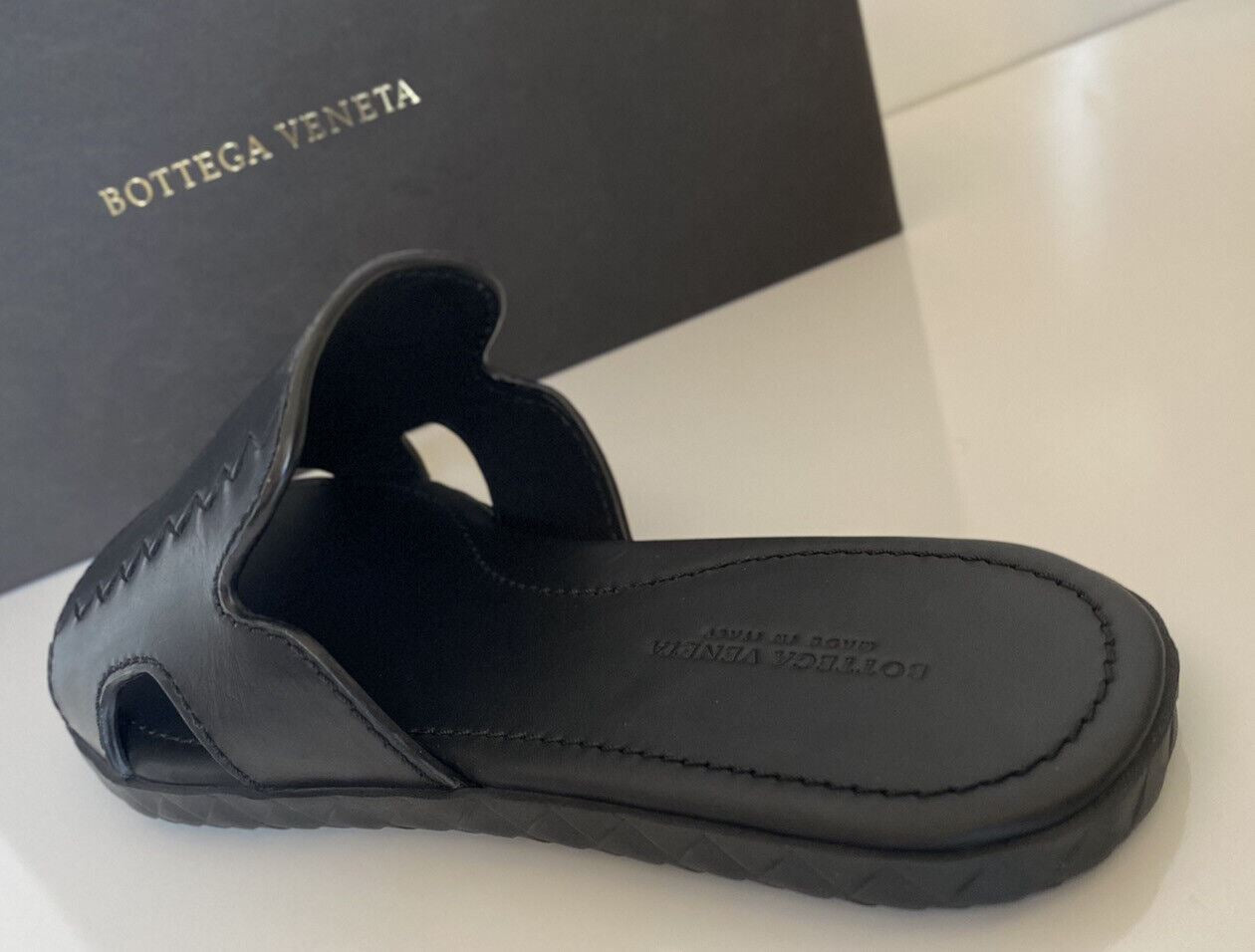 NIB $540 Bottega Veneta Men's Leather Sandals 5 US (38 Euro) 474941