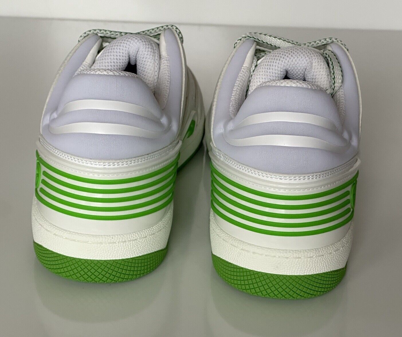 Gucci Demetra GG Men's Low-top Green/White Sneakers 10.5 US Gucci 10 698785 NIB