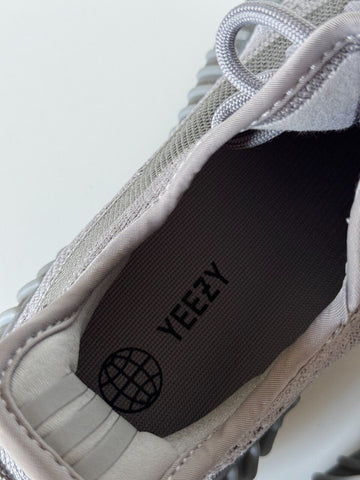Yeezy Boost 350 V2 Men’s Low Top Sneakers Gray 7 US  (40 Eu) Made by Adidas NIB