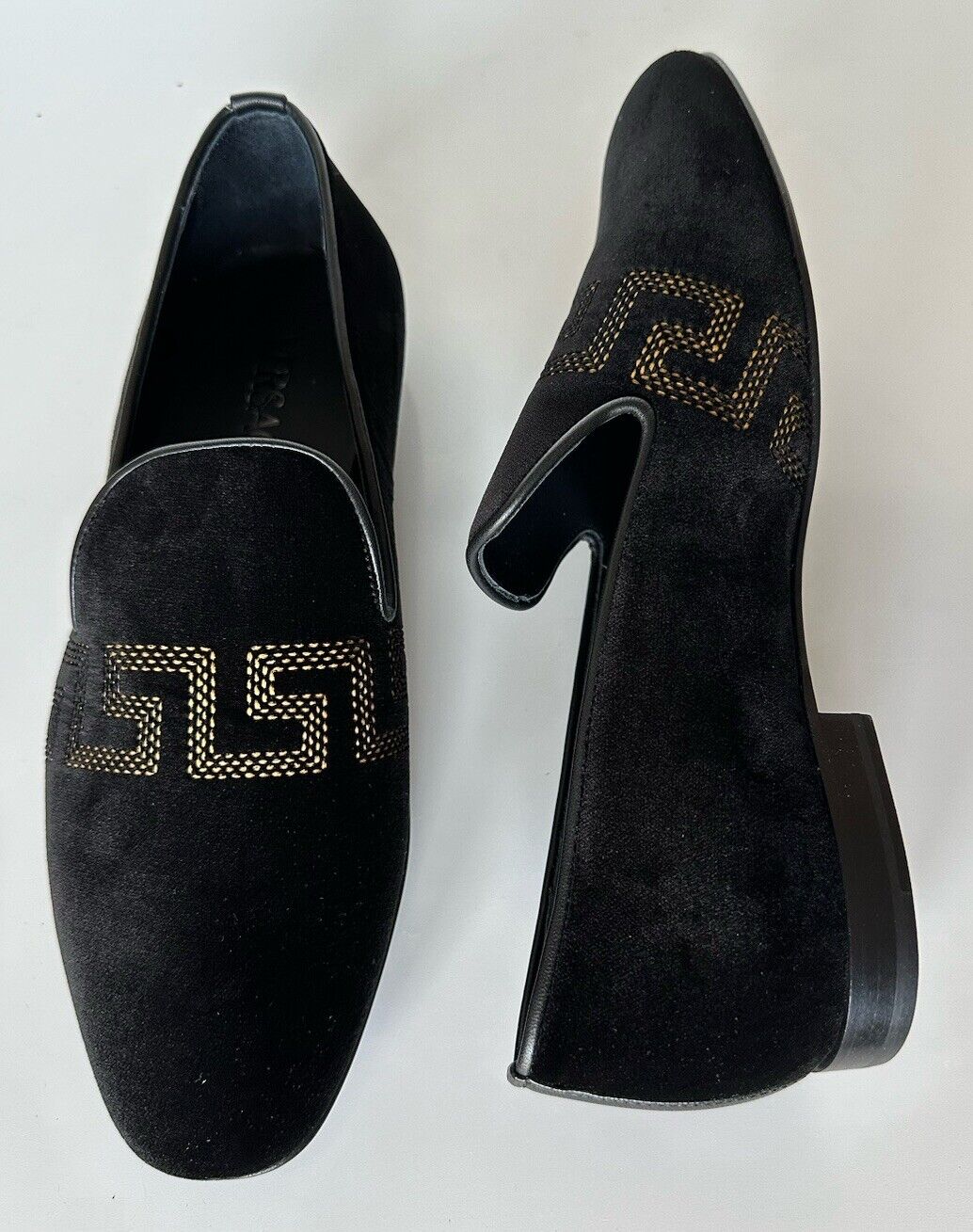 NIB $850 VERSACE Greca Men's Suede Black Loafers Shoes 6 US (39 Euro) IT 1003792