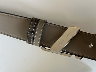 NIB $620 Fendi FF Faster Leather Black&Brown Reversible Belt 95/38 7C0486 Italy