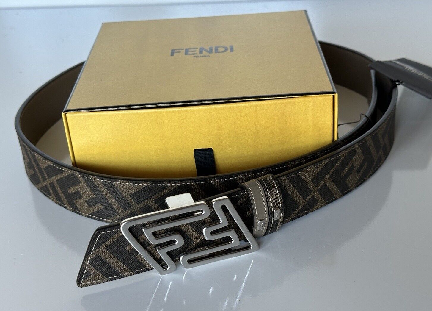 NIB $620 Fendi FF Faster Leather Black&Brown Reversible Belt 100/40 7C0486 Italy