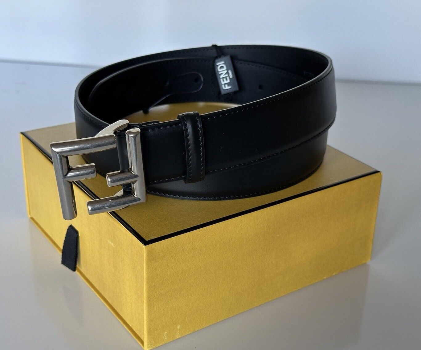 NIB $520 Fendi FF Calf Leather Black Belt 80/36 8C0649 Made in Italy