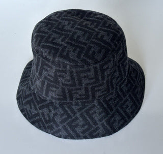 NWT $690 Fendi FF Wool Black Men’s Bucket Hat Medium FXQ801 Made in Italy