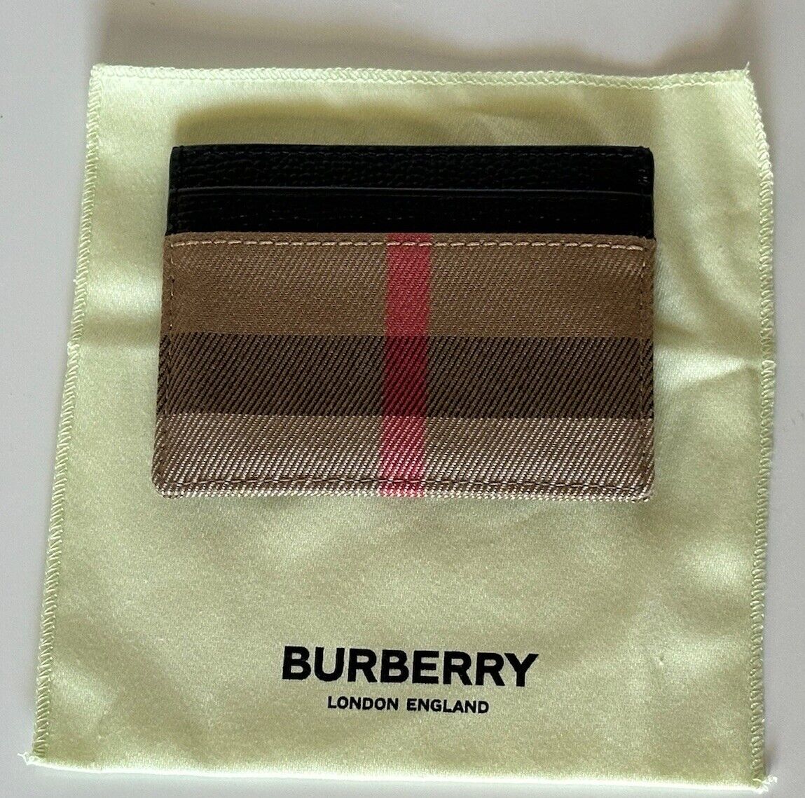 NWT $260 Burberry Vintage Check Archive Beige/Black Leather Card Case 80731411