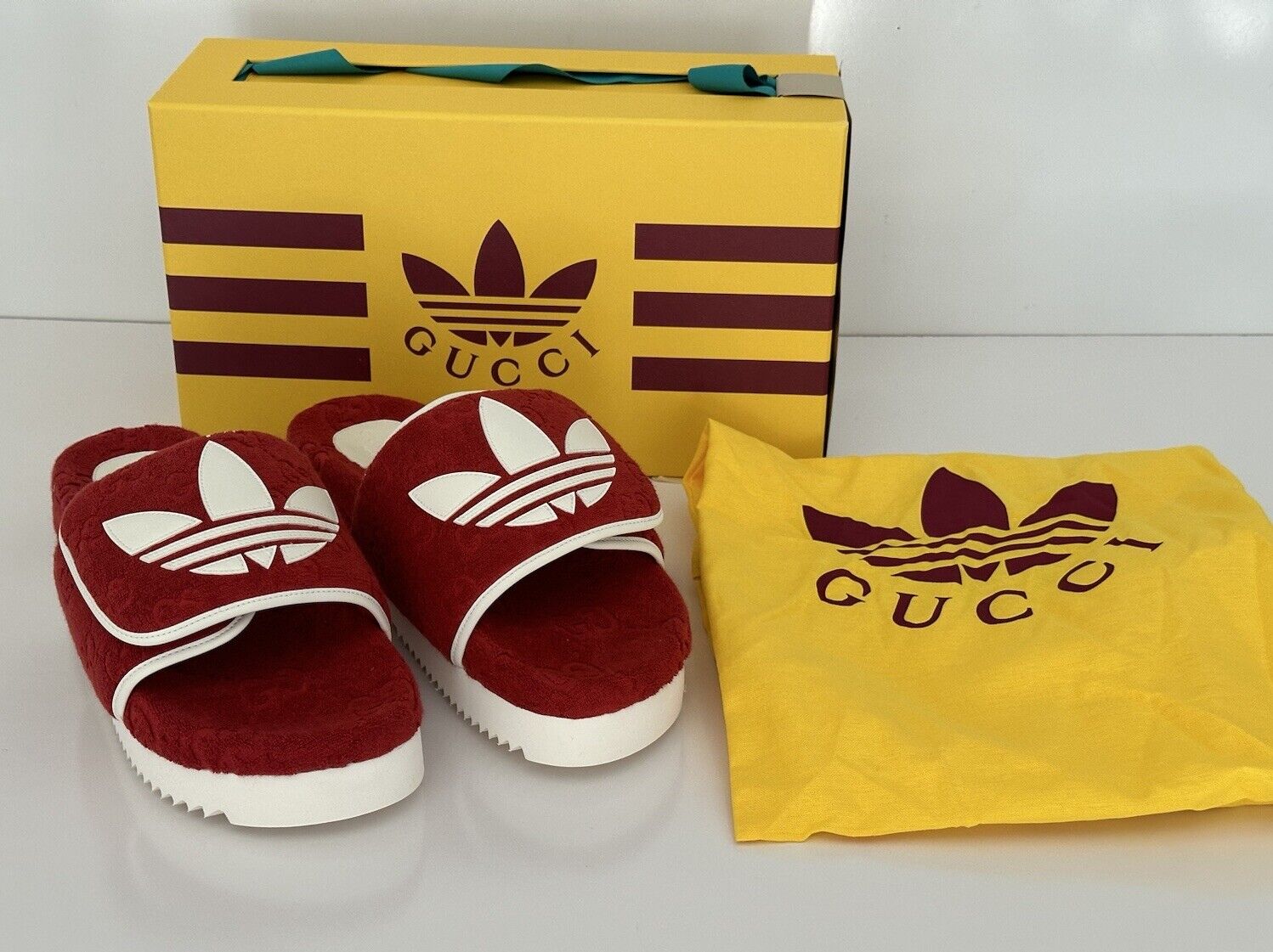 Gucci x Adidas Mens GG Magic Sponge Sandals Red 11.5 US (Gucci 11) IT 702412