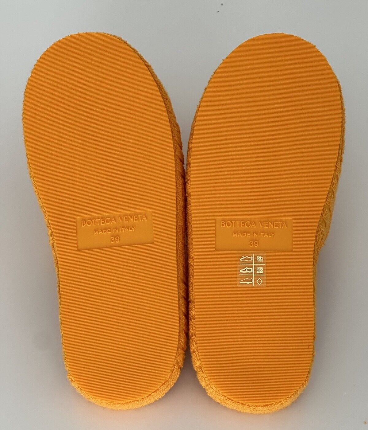 Bottega Veneta Women's Intrecciato Resort Sponge Slipper Tangerine 9 US 659139