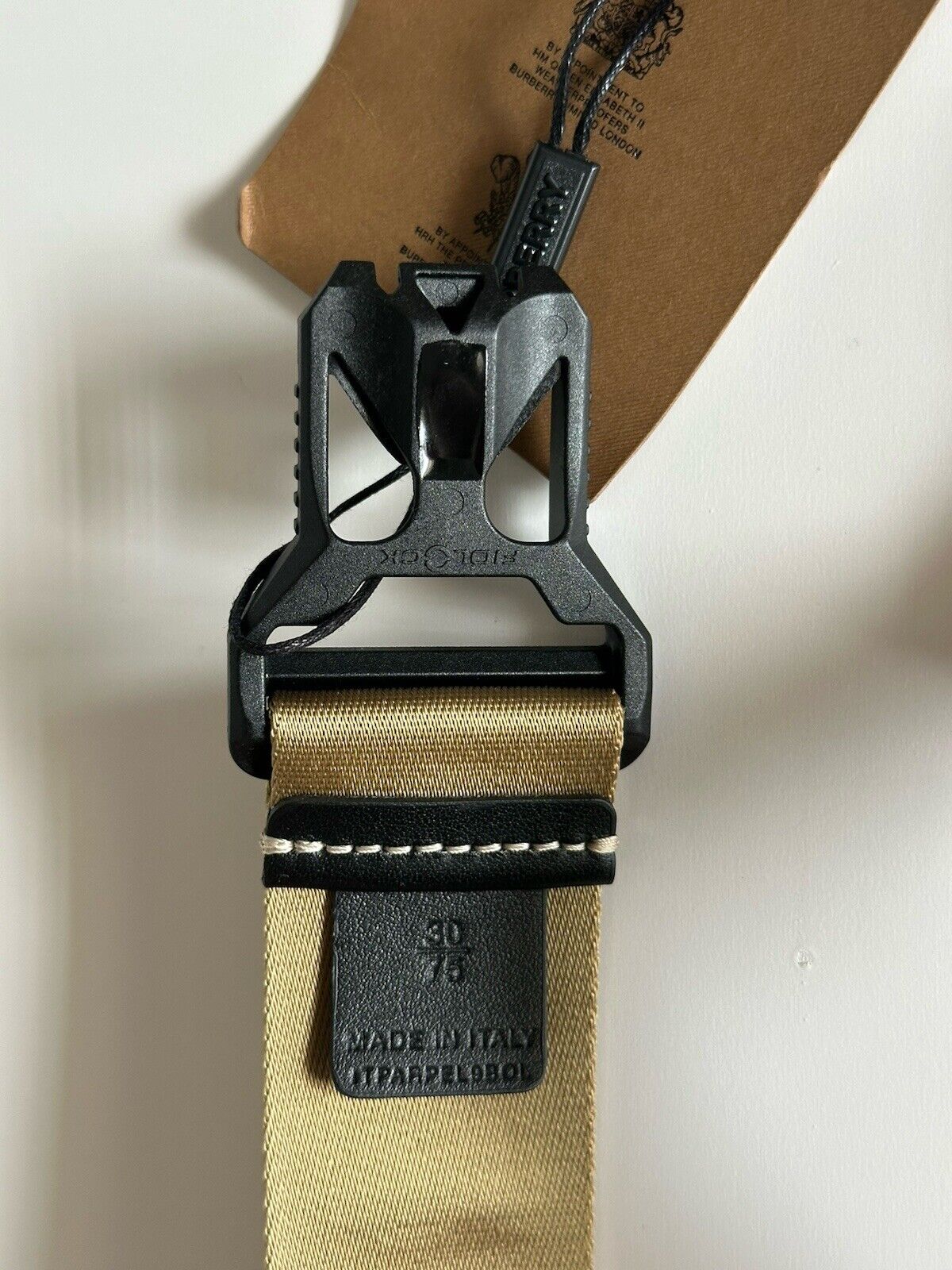 Burberry Sport Clip TB Buckle Nylon Honey Belt 32/80 Italy 8051511 New $440