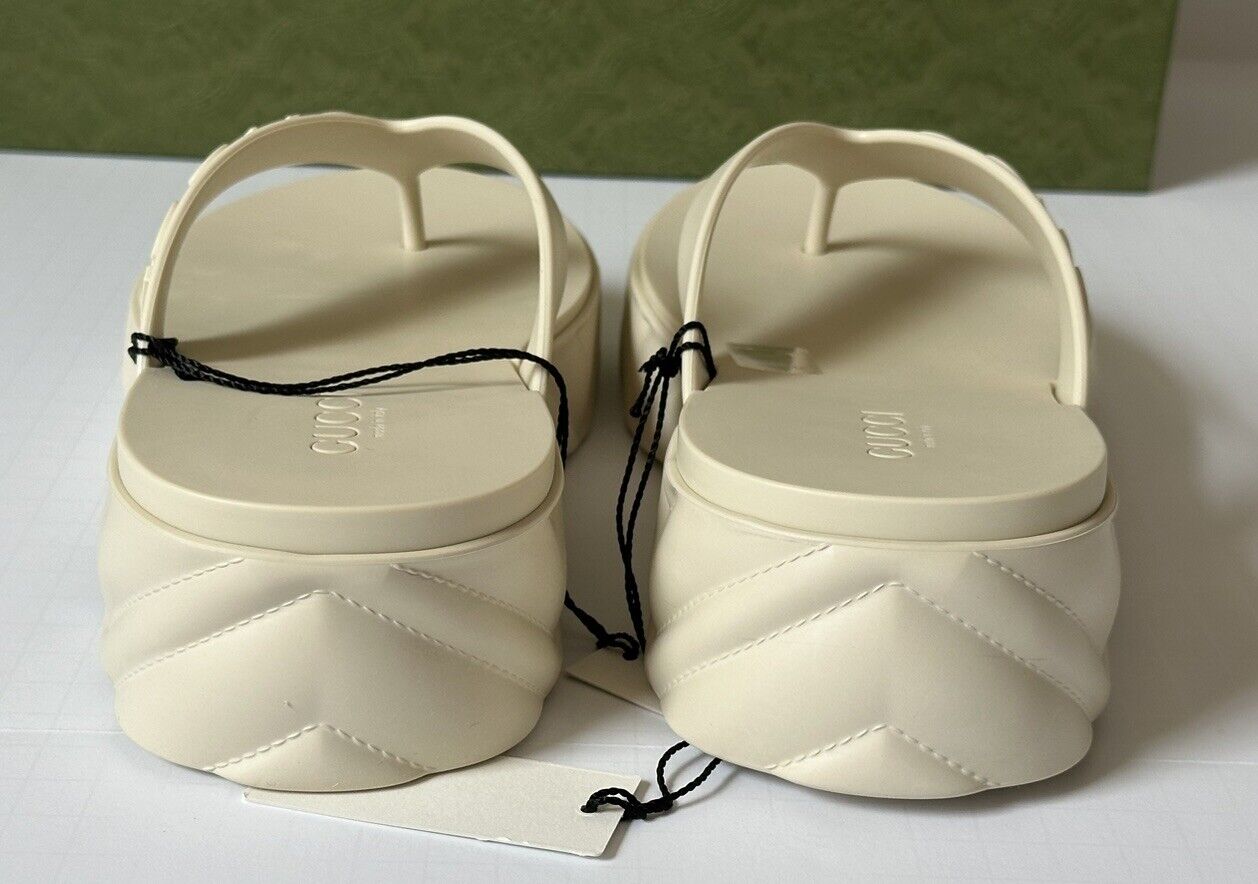 Gucci Women's Rubber Slide Sandals White 9 US (39 Euro - Fits 10) 746334 IT NIB