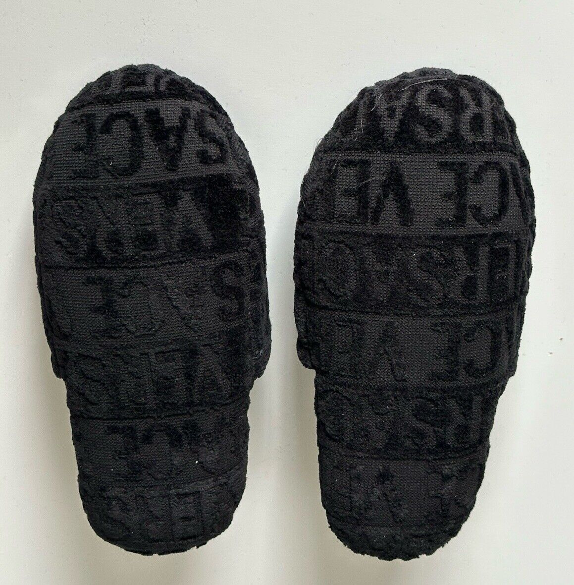 Versace Medusa Head Women’s Bath Slippers Black Small Leather Pouch ZSLB00004