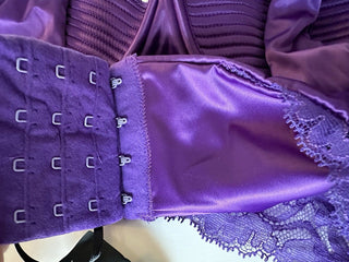 Versace Women’s Greek Key Purple Runway Bralette 1B Italy 1010115 NWT $550
