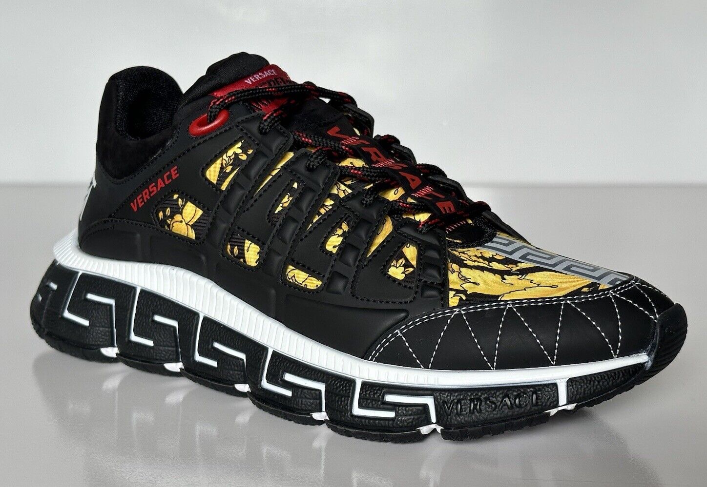 Versace Men's Trigreca Barocco Sneakers Black/Red/Yellow 9 US (42 Eu) IT DSU8094