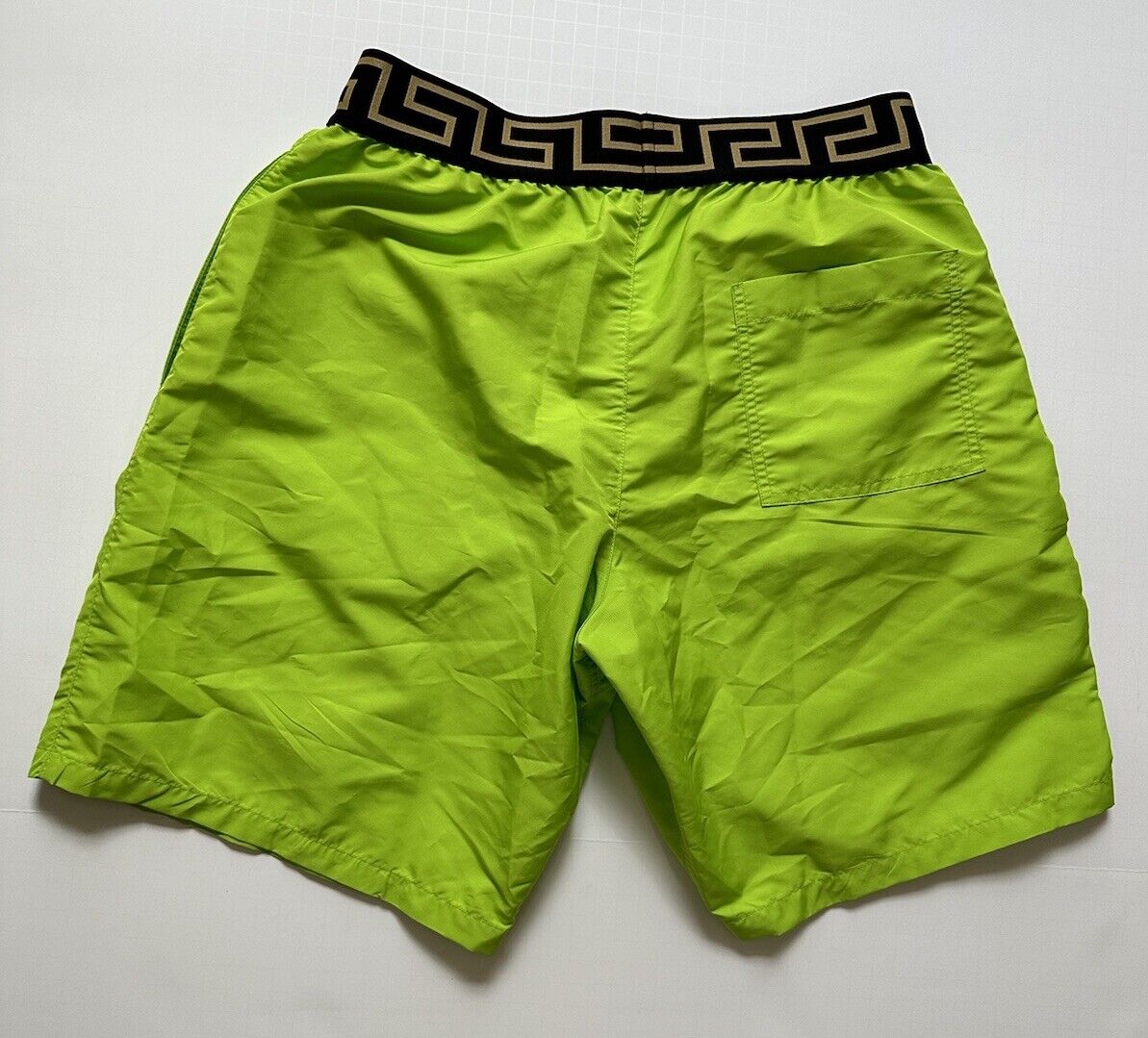 Versace Men's Green Swim Shorts  Size 3 US - 48 Eu (28”)  Italy 1008968 NWT $425