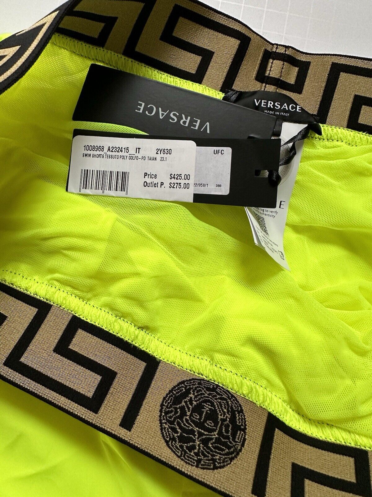 Versace Men's Yellow Swim Shorts  Size 4 US - 50 Eu (31”)  IT 1008968 NWT $425