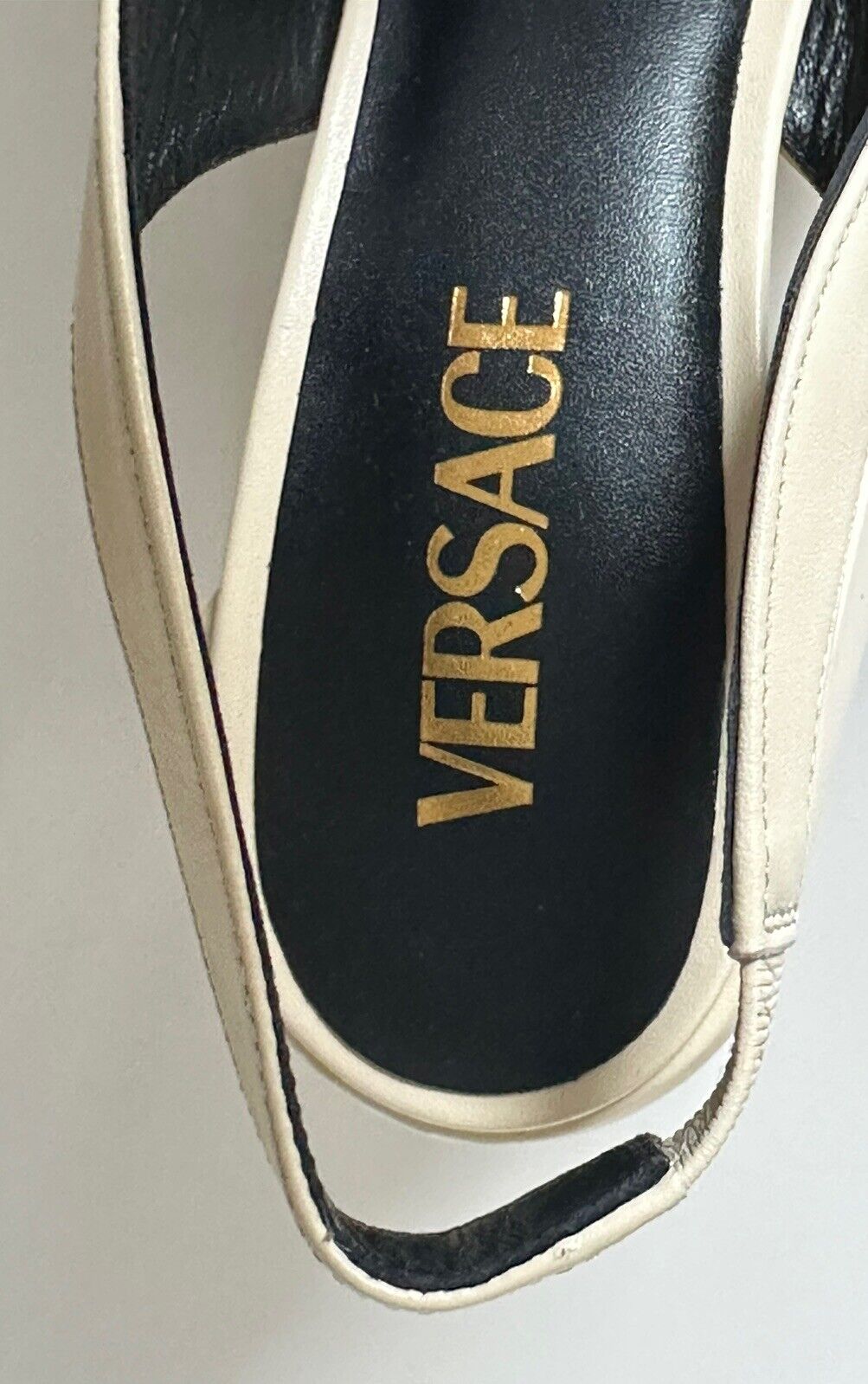 Versace Medusa Head Sling Back Calf Leather Shoes 9 US (39) 1014618 IT NIB $900