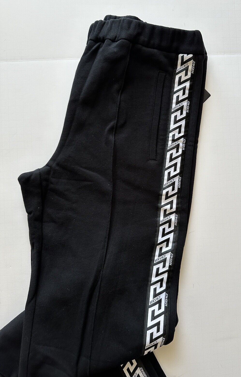 Versace Women's Black Greca Print Jogger Pants Size 6 US (40) 1008416 NWT $790