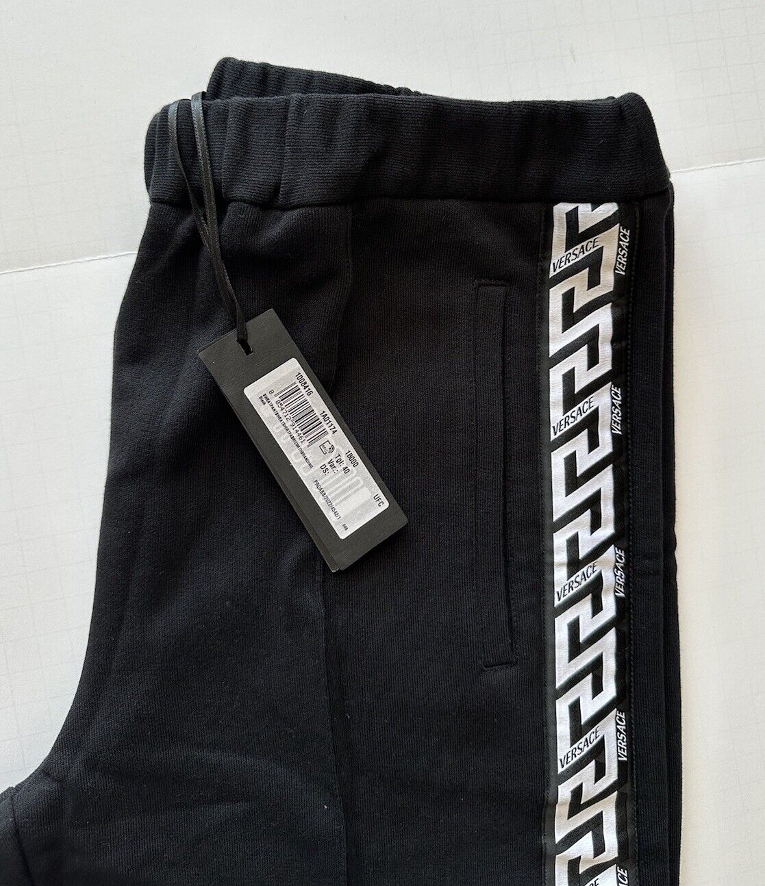 Versace Women's Black Greca Print Jogger Pants Size 6 US (40) 1008416 NWT $790