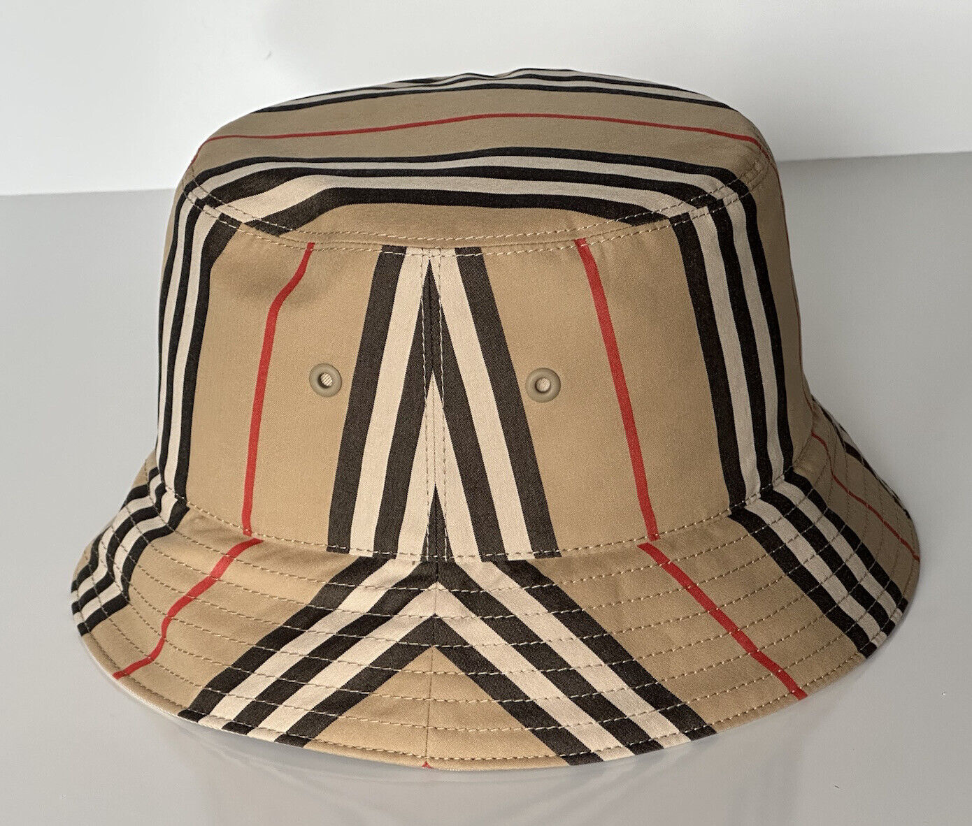 NWT $470 Burberry Check Bucket Hat Cotton Archive Beige L (59 cm) 8056638 Italy