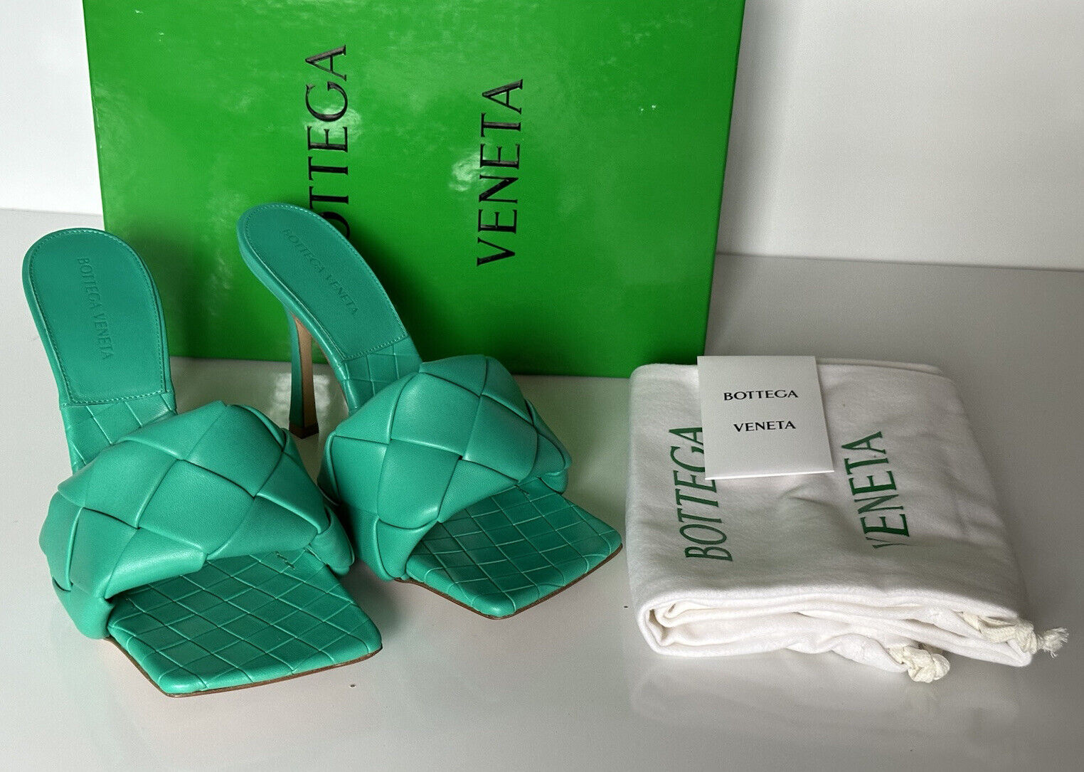 Bottega Veneta Lido Intrecciato Leather Mules Green 9 US 608854 NWT $1500