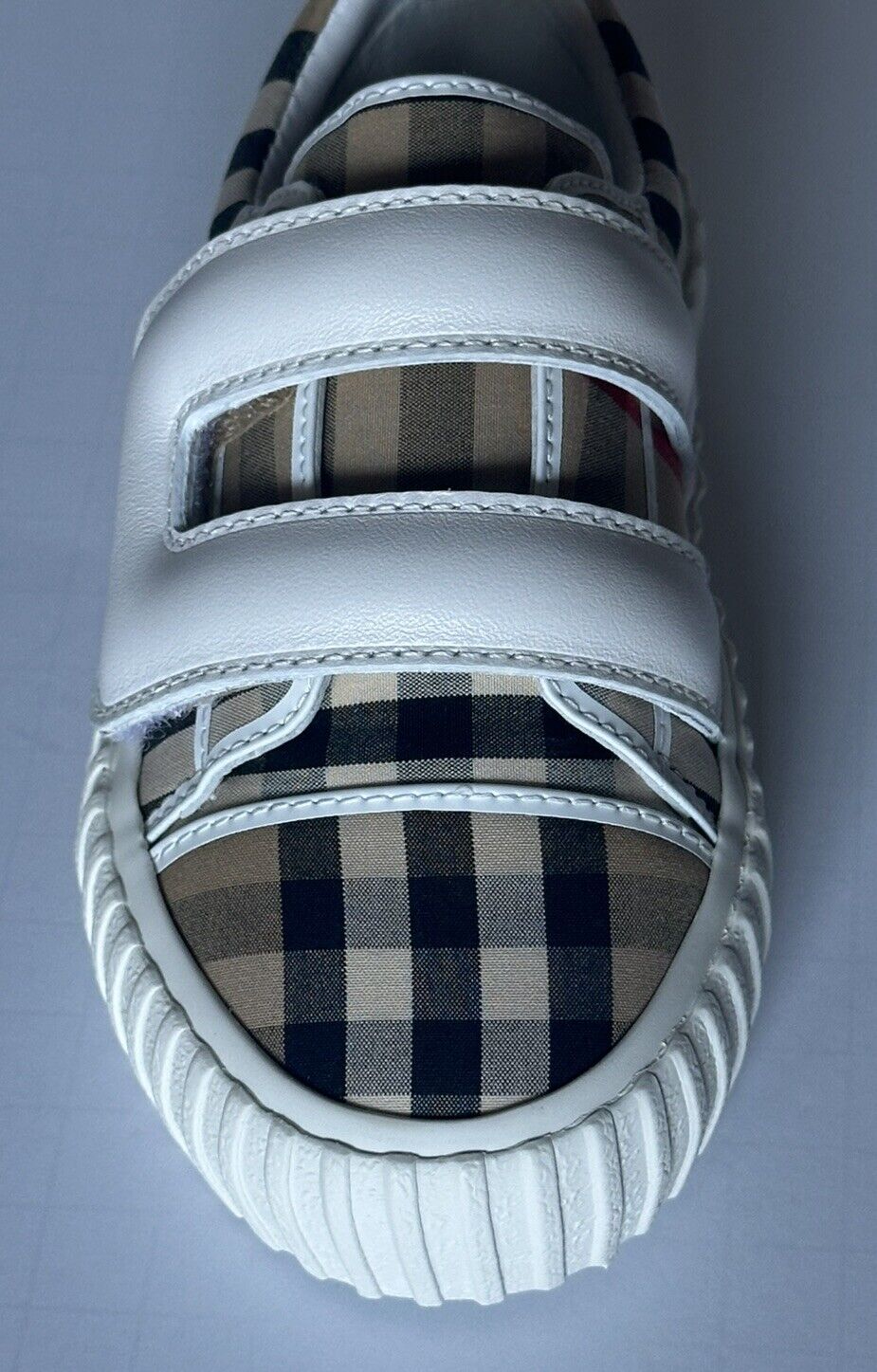 Burberry Baby's Mark Low Top Check Sneakers Beige 25 Euro 2 yrs old 8049401 NIB