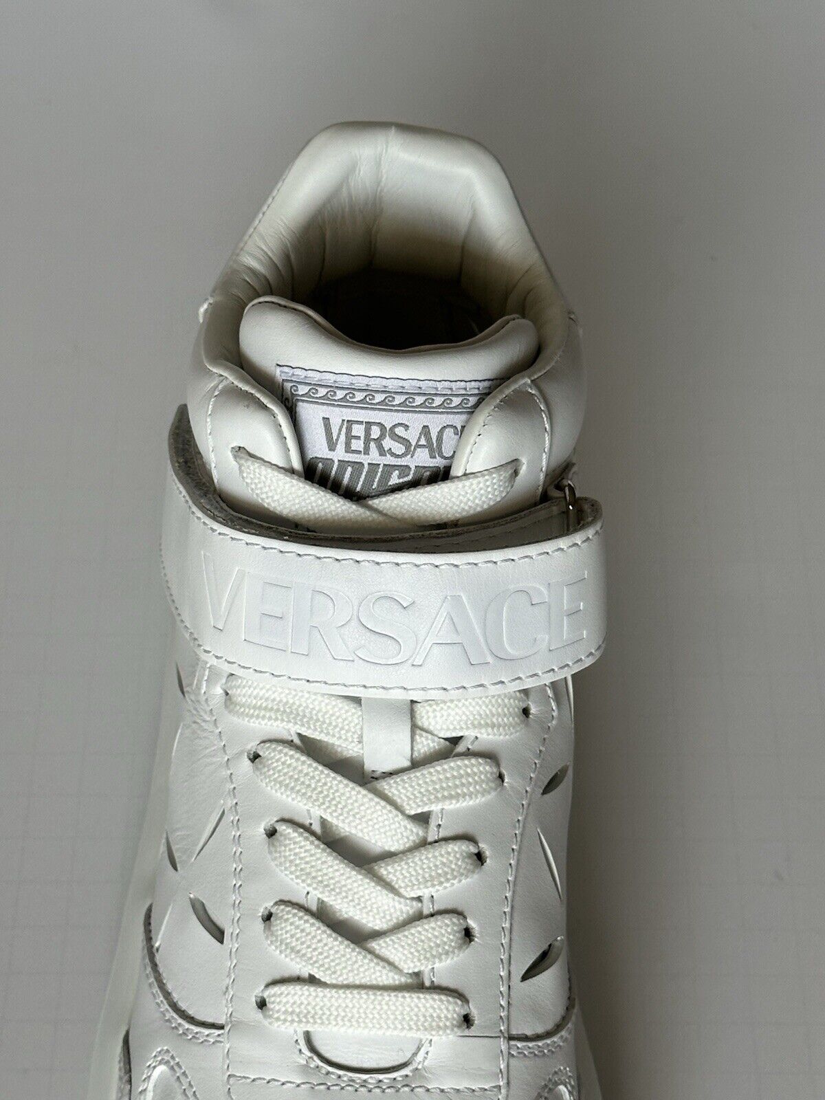 Versace Men's Laserata Leather Sneakers White 10.5 US (43.5) 1008964 NWT $1175