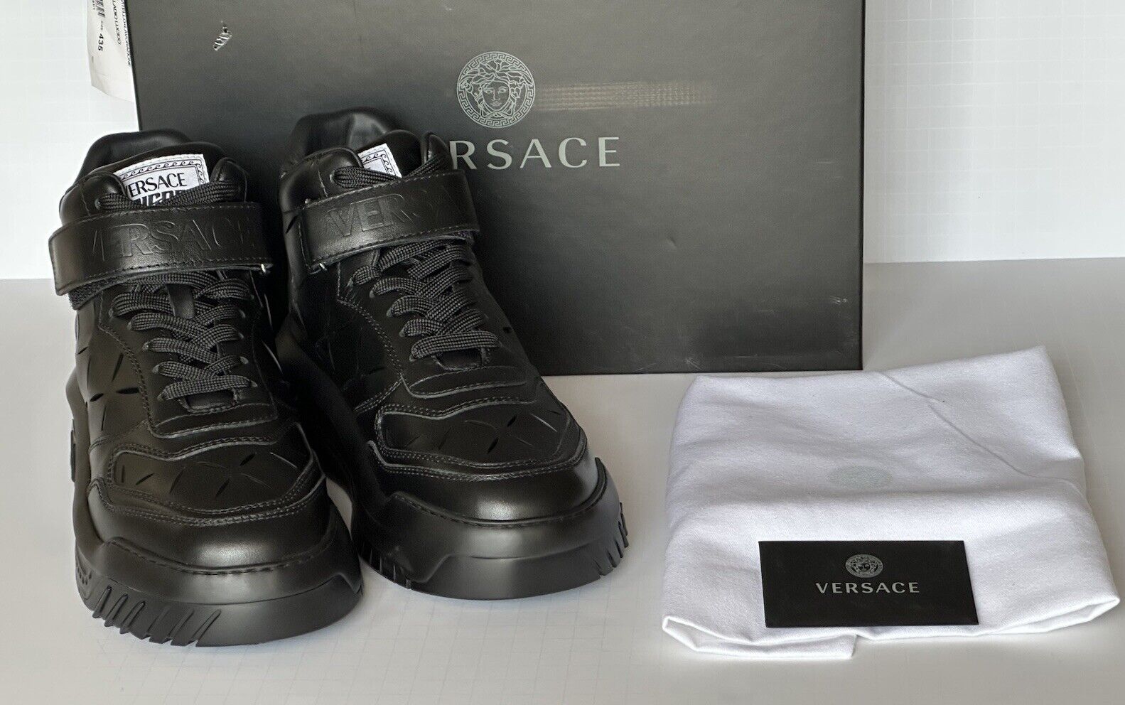 Versace Men's Laserata Leather Sneakers Black 10.5 US (43.5) 1008964 NWT $1175