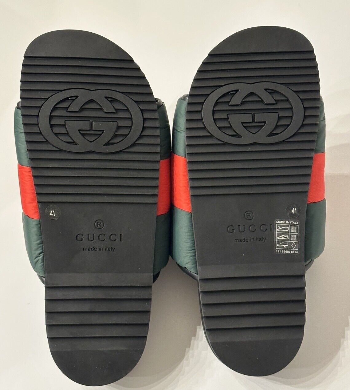 NIB Gucci Women's Nylon Green/Red/Green Slide Sandals 11 US (41 Euro) 700320 IT