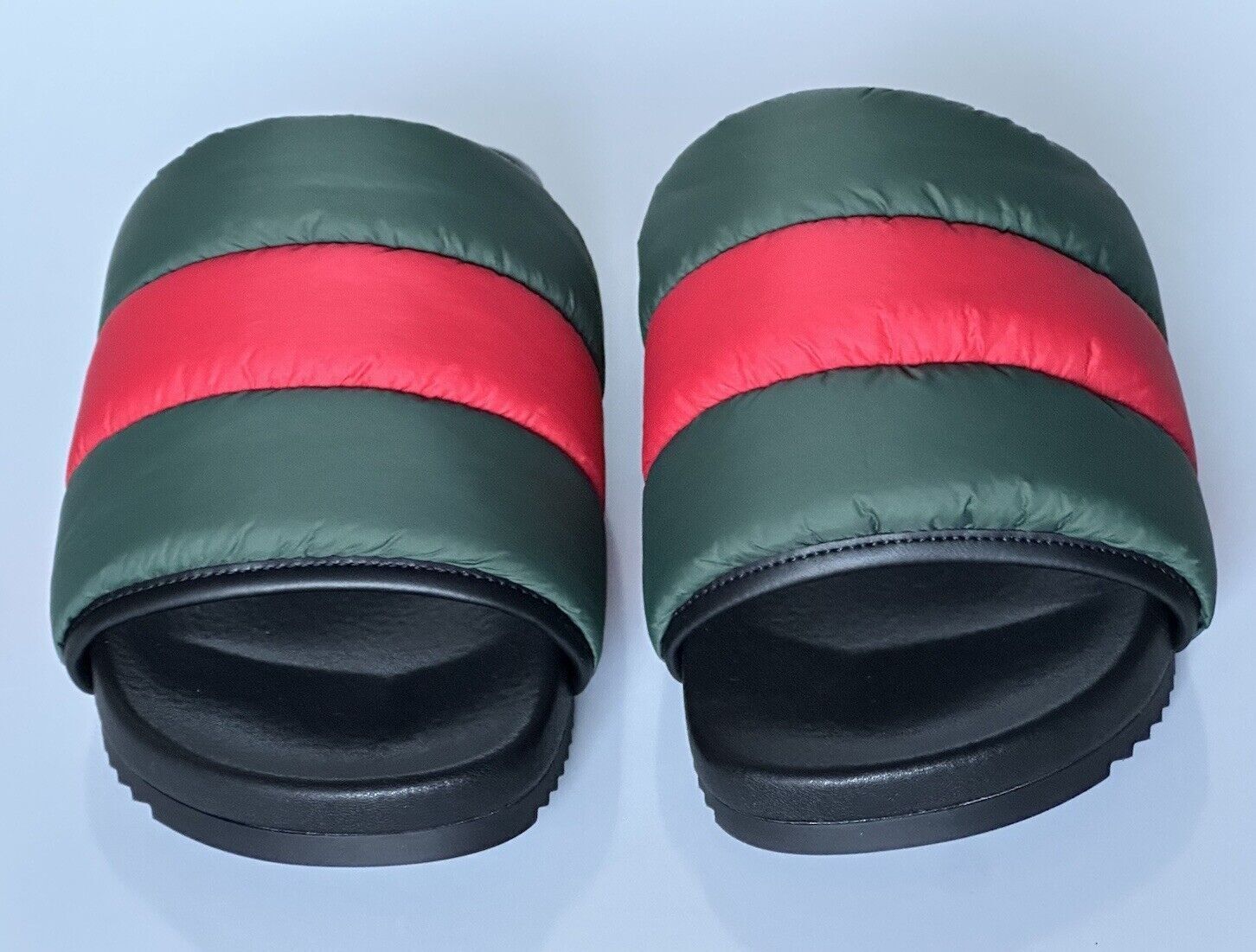 NIB Gucci Women's Nylon Green/Red/Green Slide Sandals 11 US (41 Euro) 700320 IT