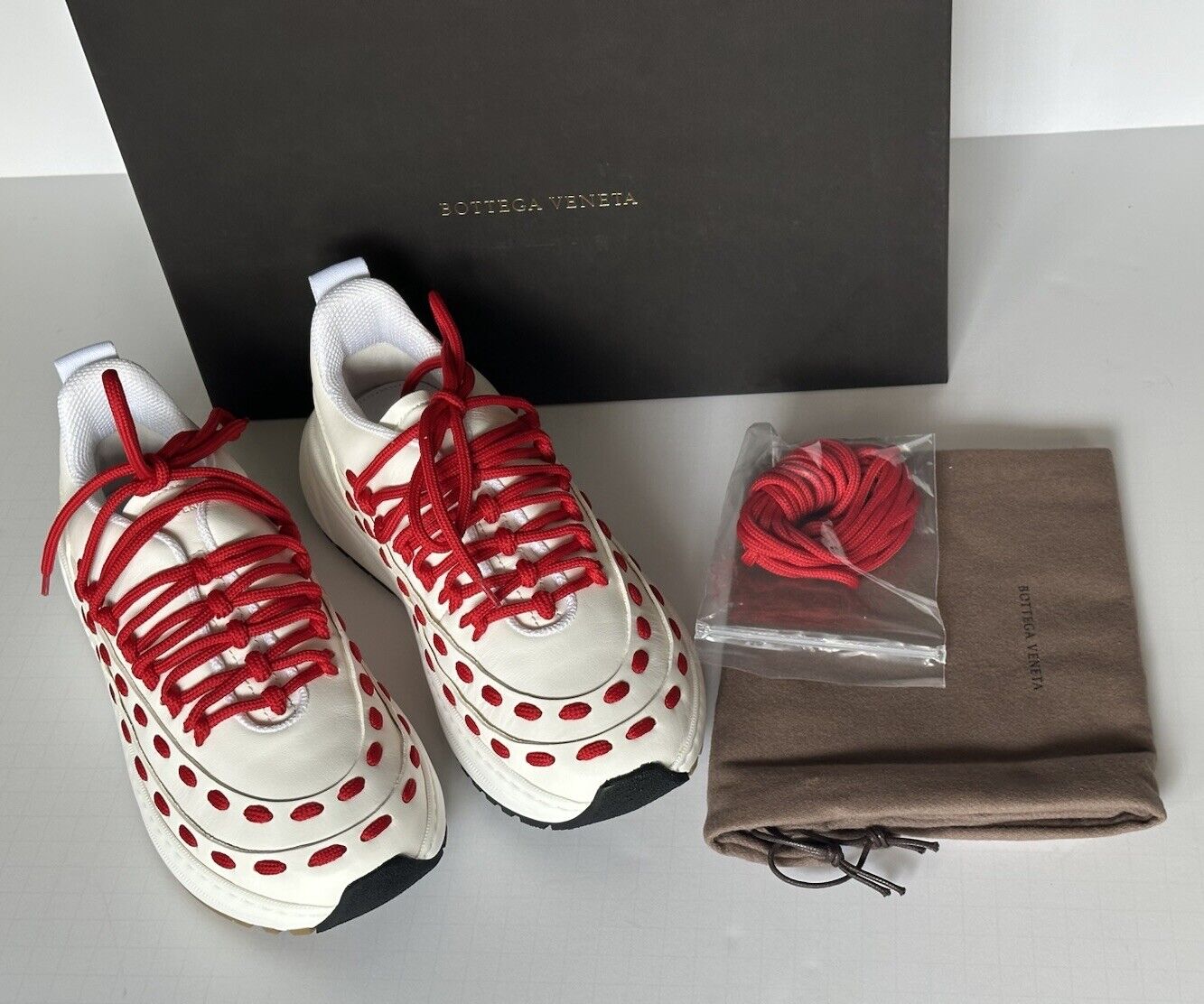 Bottega Veneta Mens Leather White/Red Sneakers 8 US (41 Eu) 578305 NIB $990