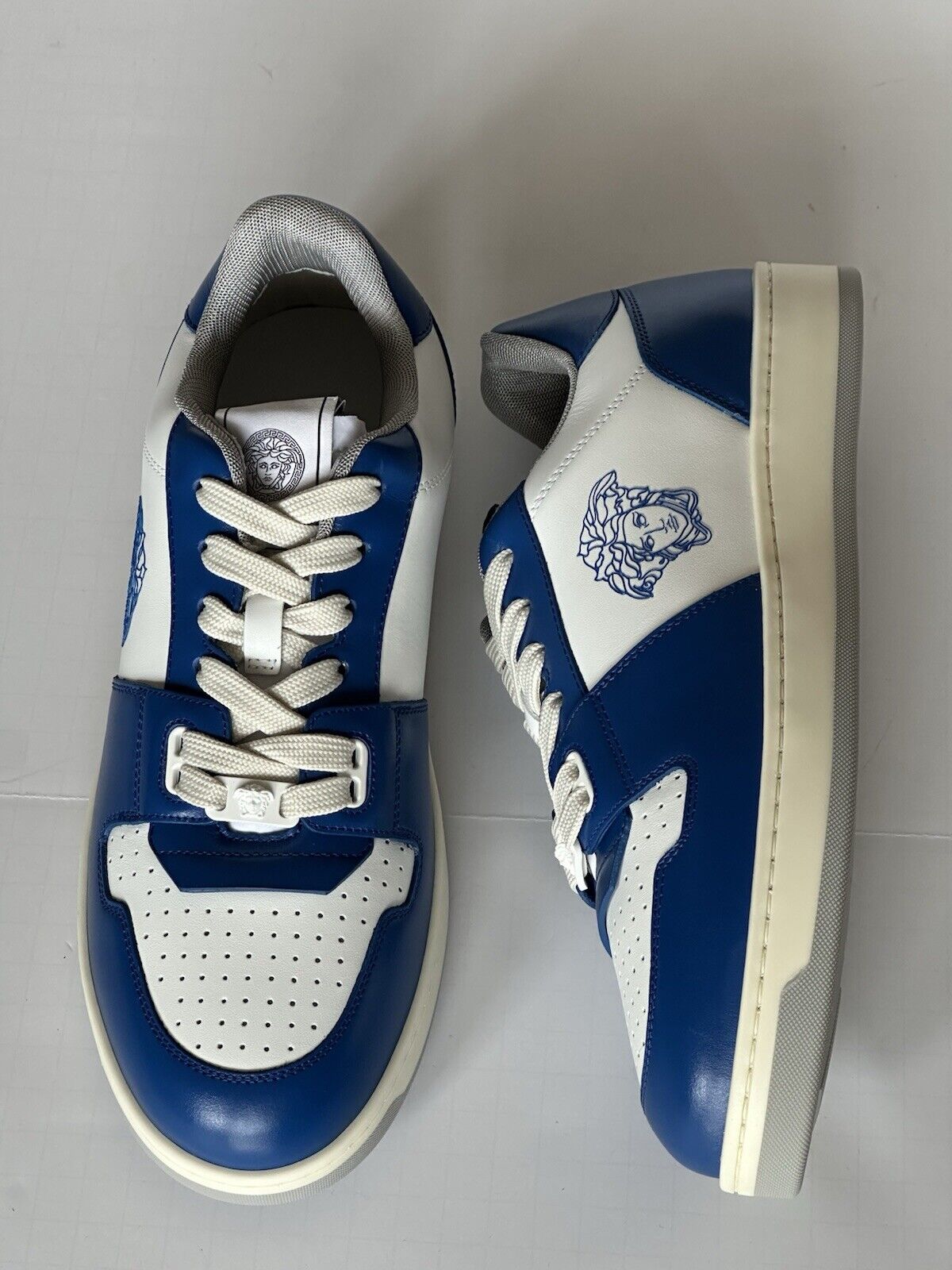 Versace Medusa Low Top Men’s Blue/White Leather Sneakers 9 US (42) IT NIB $750