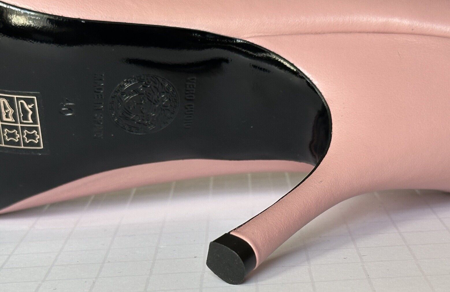 Versace Women's Leather Pump Shoes Dark Rose 10 US (40 Eu) 1014744 IT NIB $1050