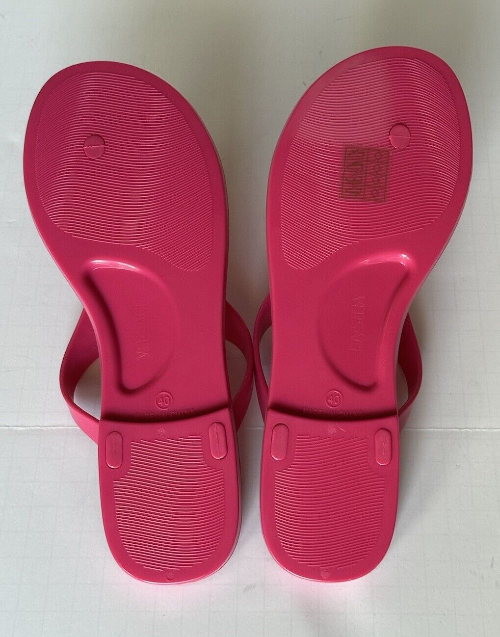 VERSACE Medusa Head Women's Fuchsia Slides Sandals 10 US (40) DSR257CS NIB $500