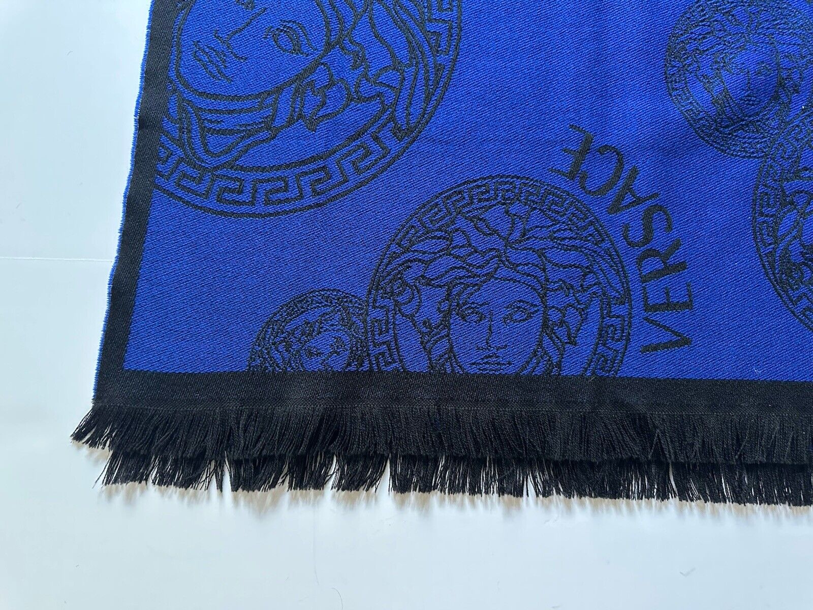 Versace Medusa Jacquard Wool Blue Scarf 70”Lx26.5”W Italy 1001596 NWT $590