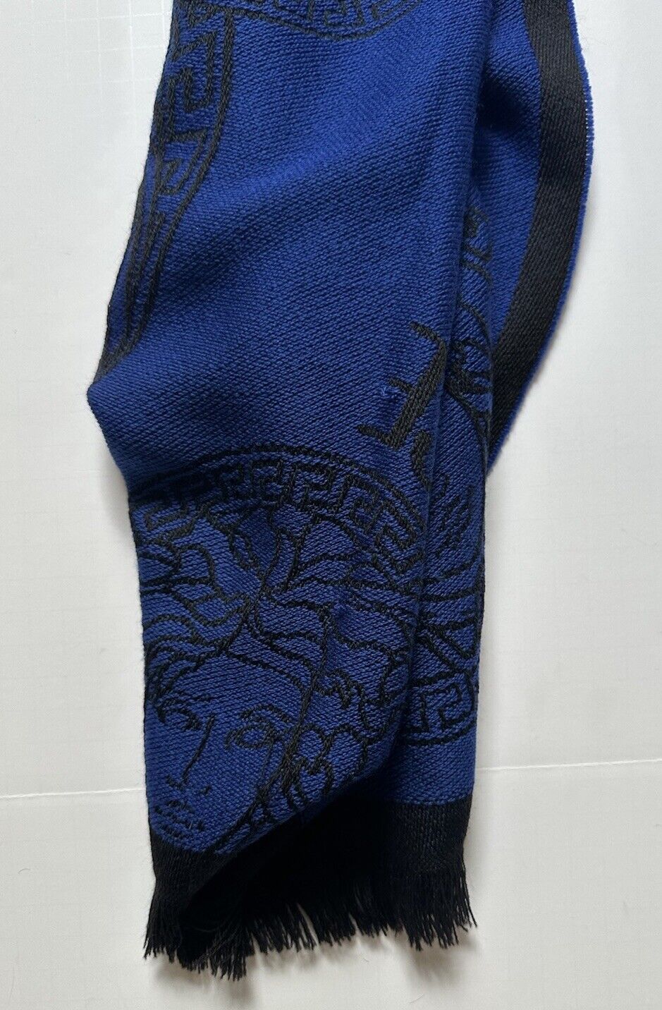 Versace Medusa Jacquard Wool Blue Scarf 70”Lx26.5”W Italy 1001596 NWT $590