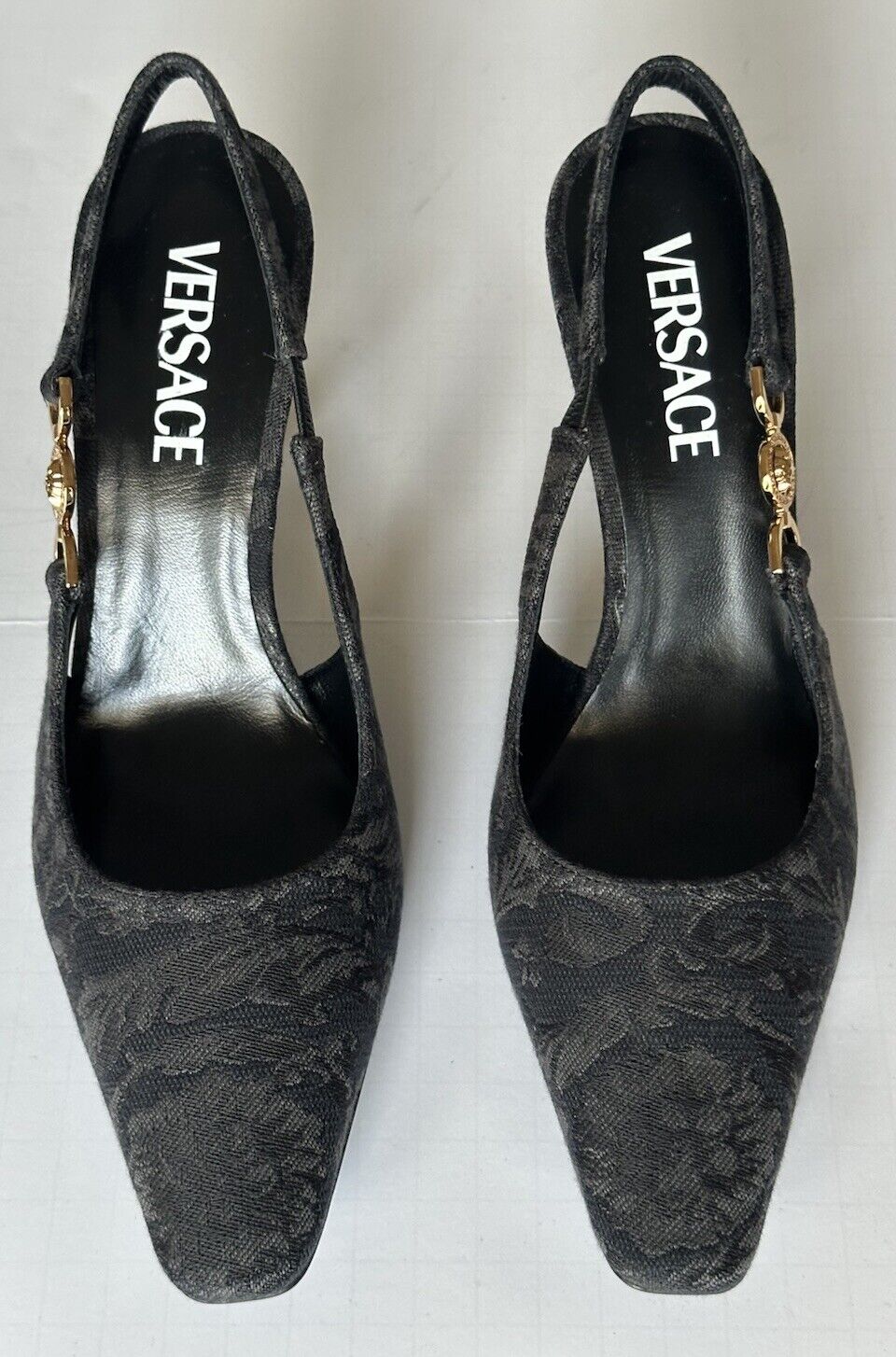 Versace Sling Back Womens Leather Pump Shoes Black 8 US (38) 1012428 IT NIB $790