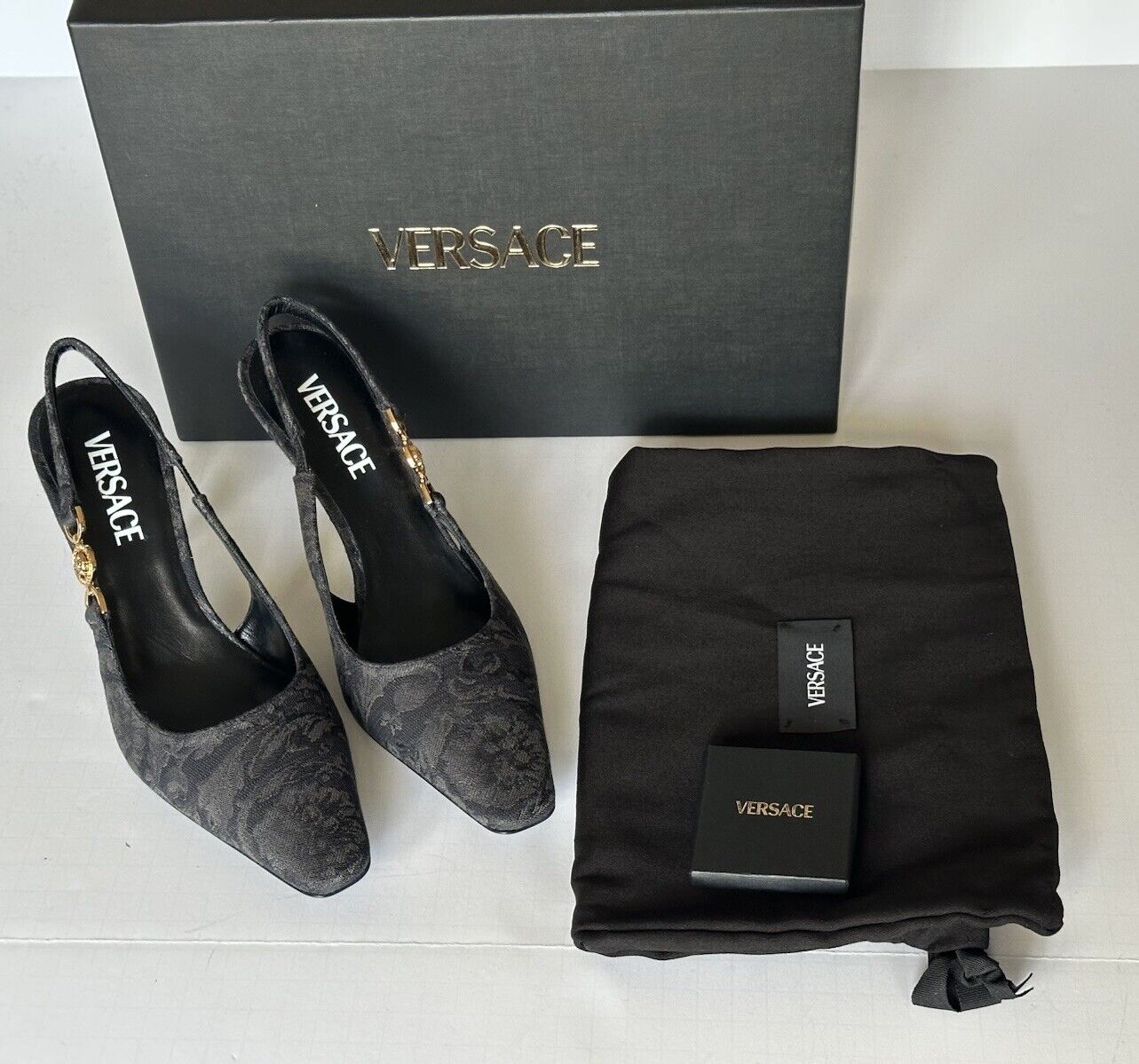 Versace Sling Back Womens Leather Pump Shoes Black 8 US (38) 1012428 IT NIB $790