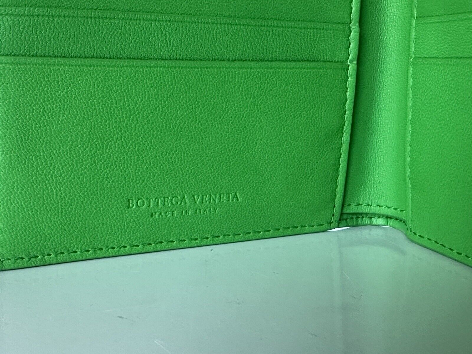 Bottega Veneta Intrecciato Leather Green Bi-fold Wallet 113993 Italy NWT $500