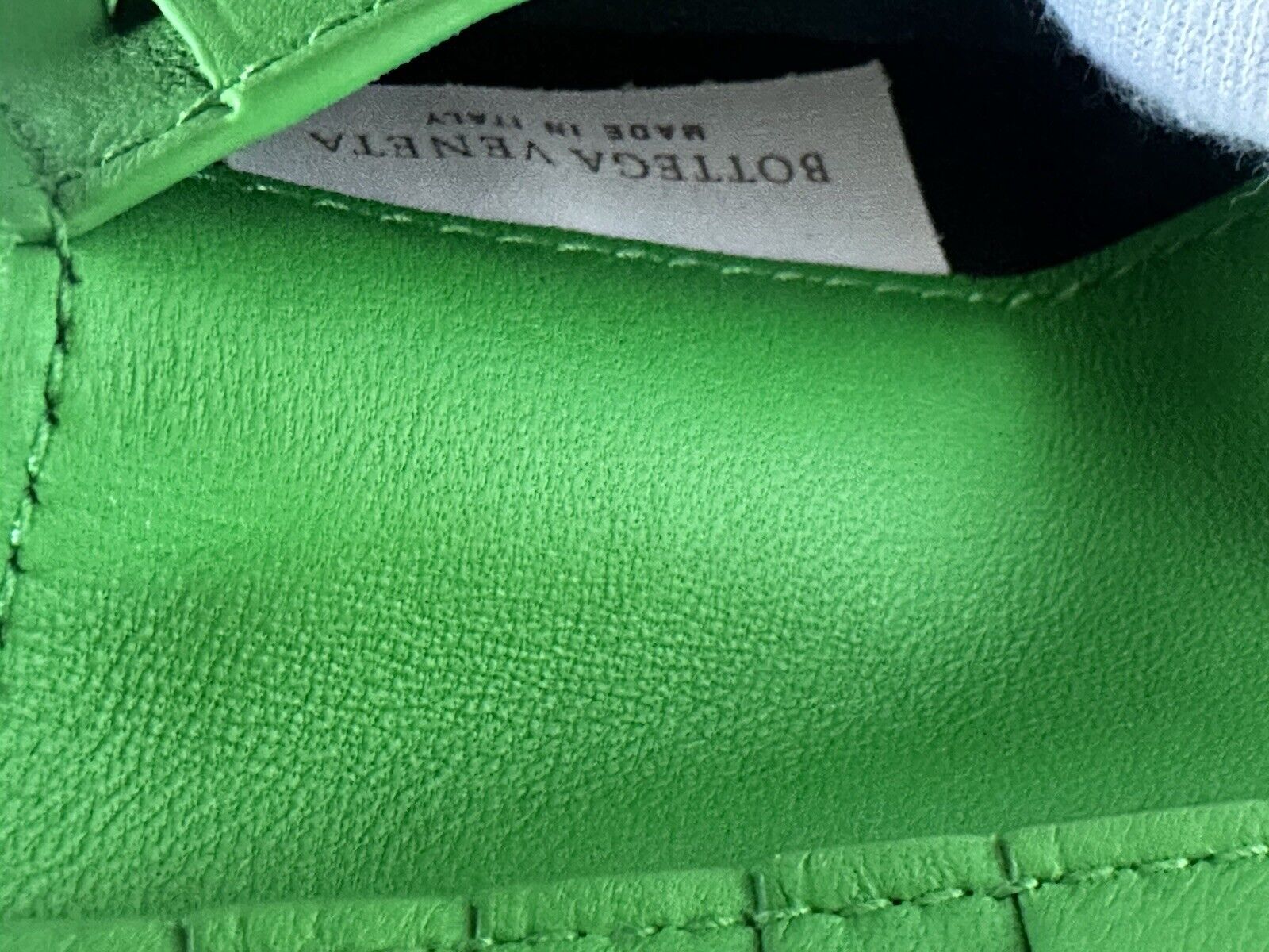 Bottega Veneta Intrecciato Leather Green Bi-fold Wallet 113993 Italy NWT $500