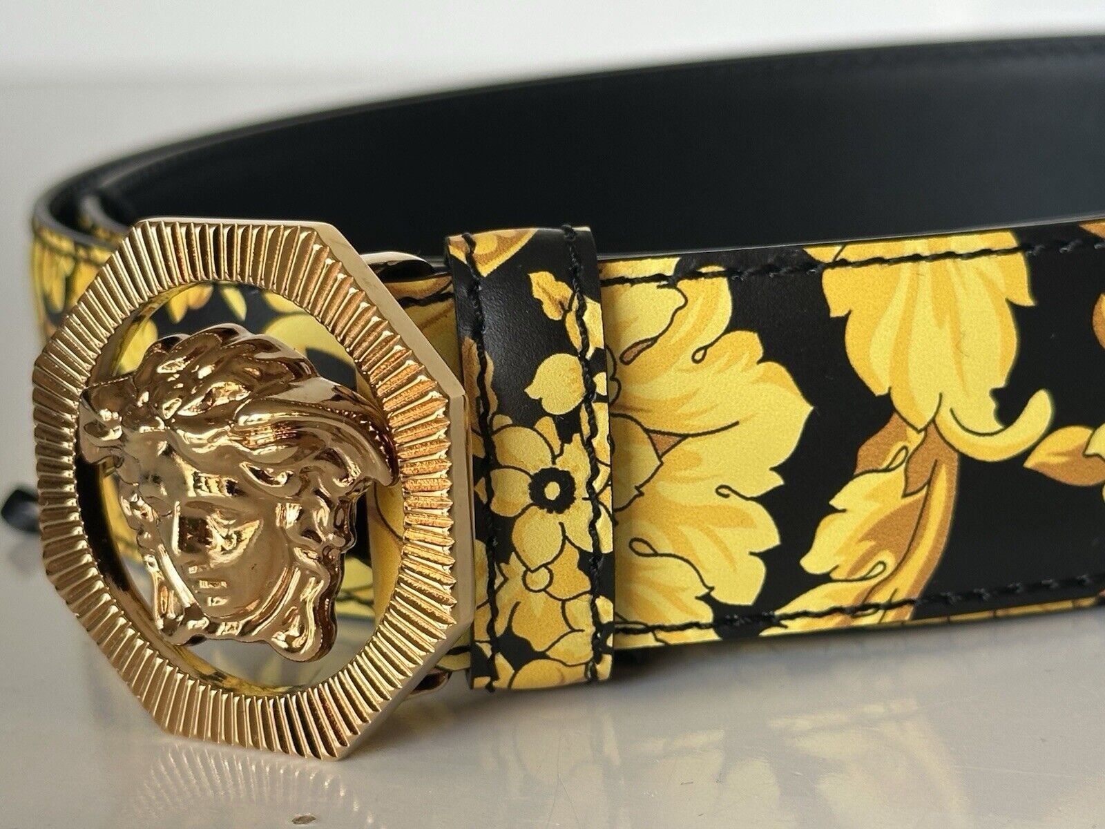 Versace Medusa-Buckle Black/Gold Leather Belt 115 (46) Italy DCU6715S NWT $550