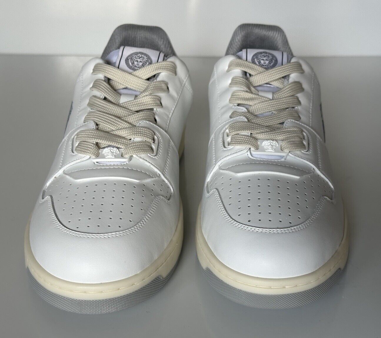 Versace Medusa Men’s White Leather Sneakers 10 US (43 Euro) 1013377 IT NIB $700