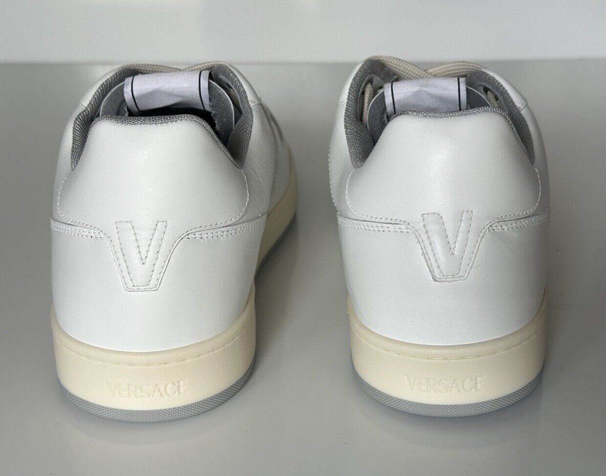 Versace Medusa Men’s White Leather Sneakers 10 US (43 Euro) 1013377 IT NIB $700