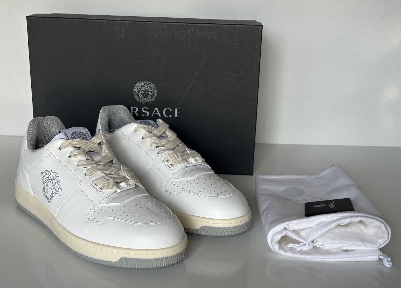 Versace Medusa Men’s White Leather Sneakers 10 US (43 Euro) 1013377 IT NIB $700